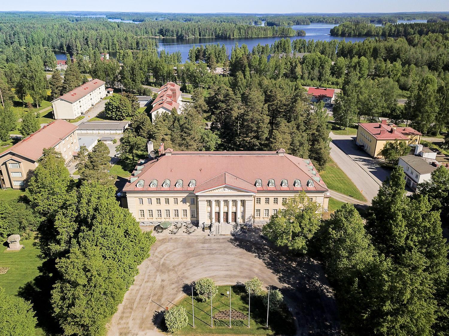 Hotelli-Ravintola Maentaen Klubi Mantta Luaran gambar